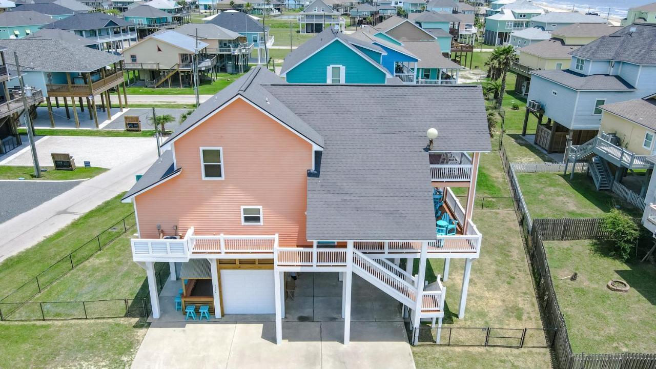Spring Break Specials! Front Row Views - Tiki Bar - Playground Villa Bolivar Peninsula Eksteriør bilde