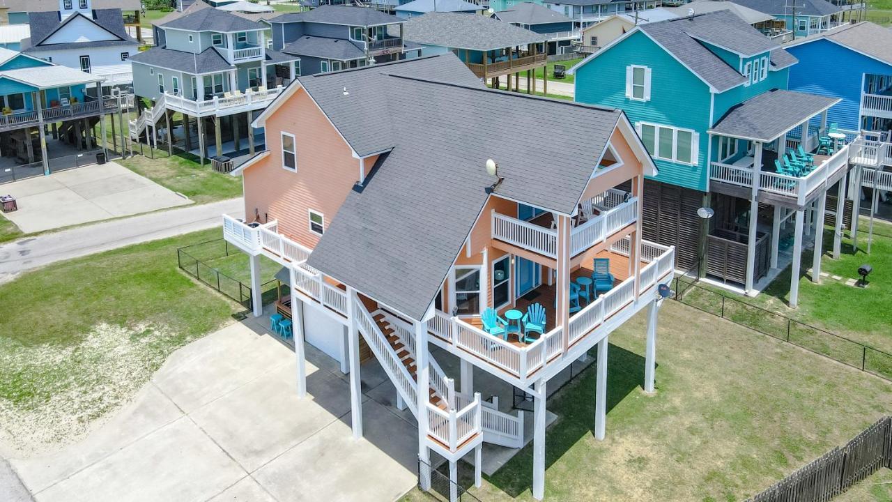 Spring Break Specials! Front Row Views - Tiki Bar - Playground Villa Bolivar Peninsula Eksteriør bilde
